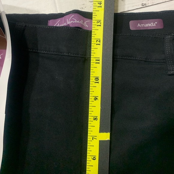 New Gloria Vanderbilt Amanda Jeans Sz. 18 short - Picture 5 of 10